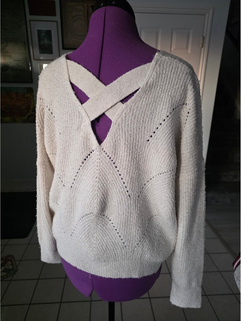 Pinque sweater size Large - Picture 2 of 3
